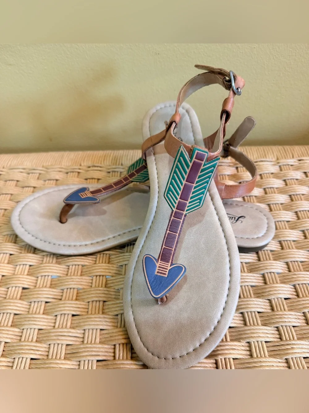 Lucky Brand casual strap